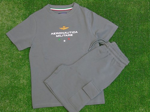 COMPLETO T-SHIRT + SHORTS FELPA